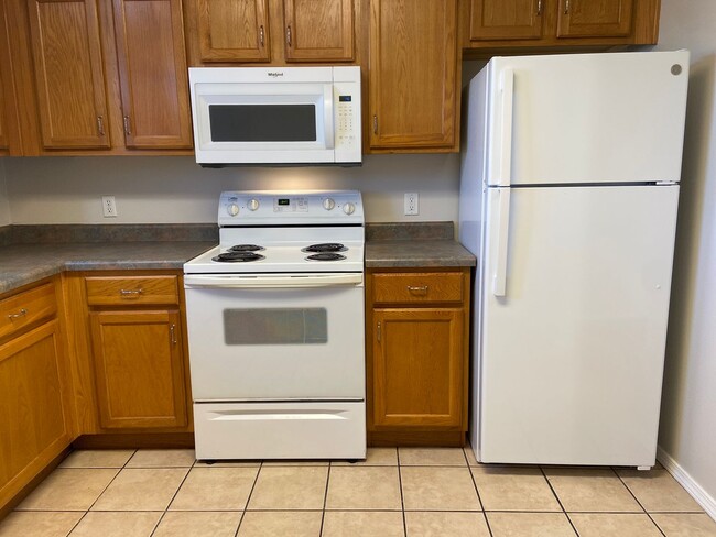 Building Photo - Condominium in Academy Commons