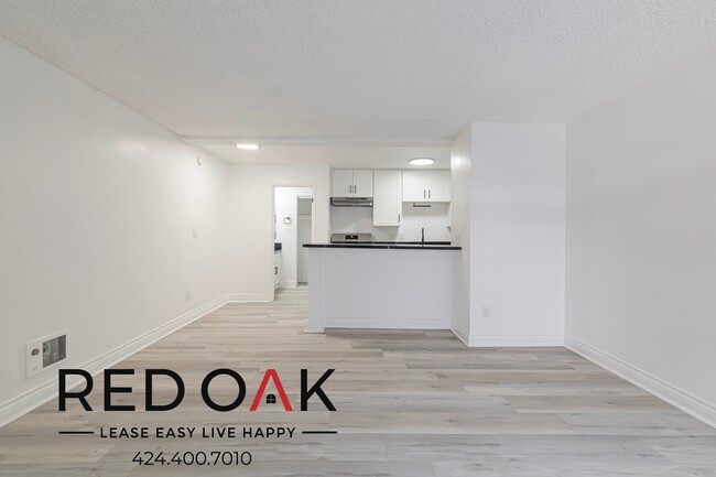 Building Photo - 6555 1/4 La Mirada Ave-10