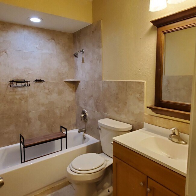 Building Photo - 8686 Ridge Mile, San Antonio, TX. 78239