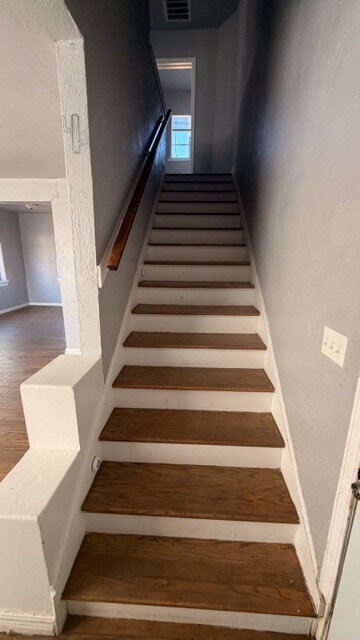 Building Photo - $875 All Bills Paid: 2-Bedroom Townhome