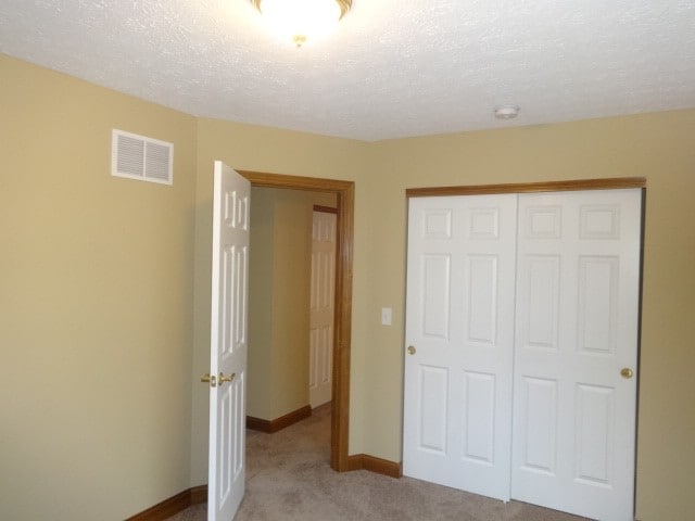 Building Photo - 383 Clifden Ct