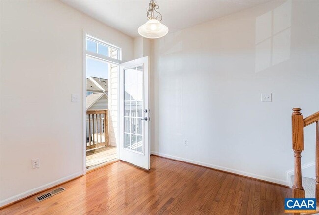 Building Photo - 2138 Lockwood Dr