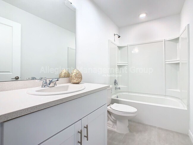 Building Photo - 3588 Landing Net Dr