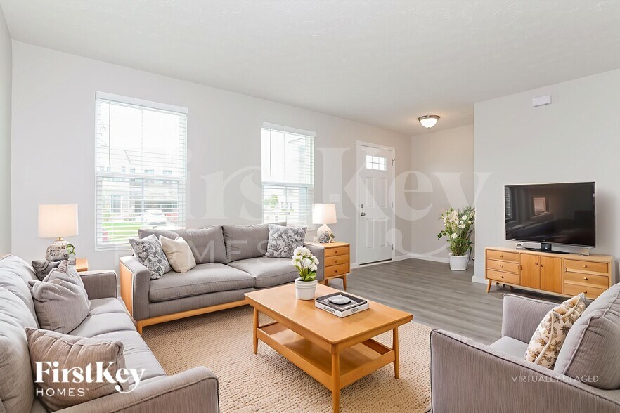 Building Photo - 4721 Megan Danielle Dr