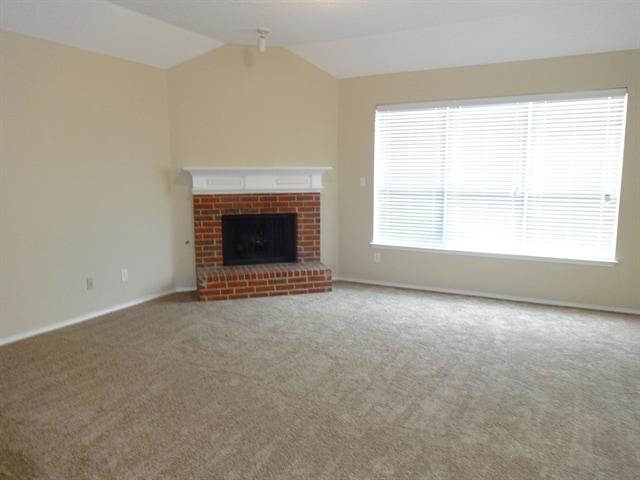 Building Photo - 2775 Ivy Hill Dr