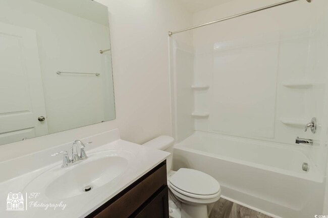 Building Photo - 305 Cherwell ct