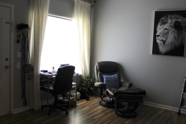 Building Photo - Beautiful 1 Bedroom Condo in Arvada.