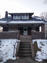 Building Photo - 1145 s freedom ave