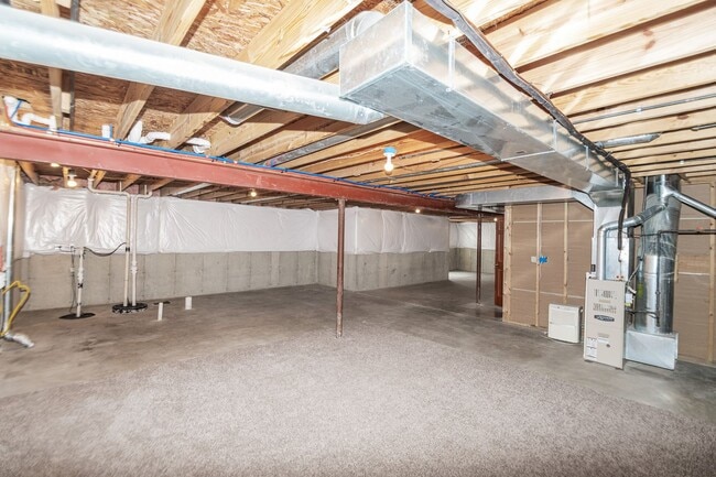 Building Photo - 3 Bedroom / 2 Bathroom Home for Rent in Va...