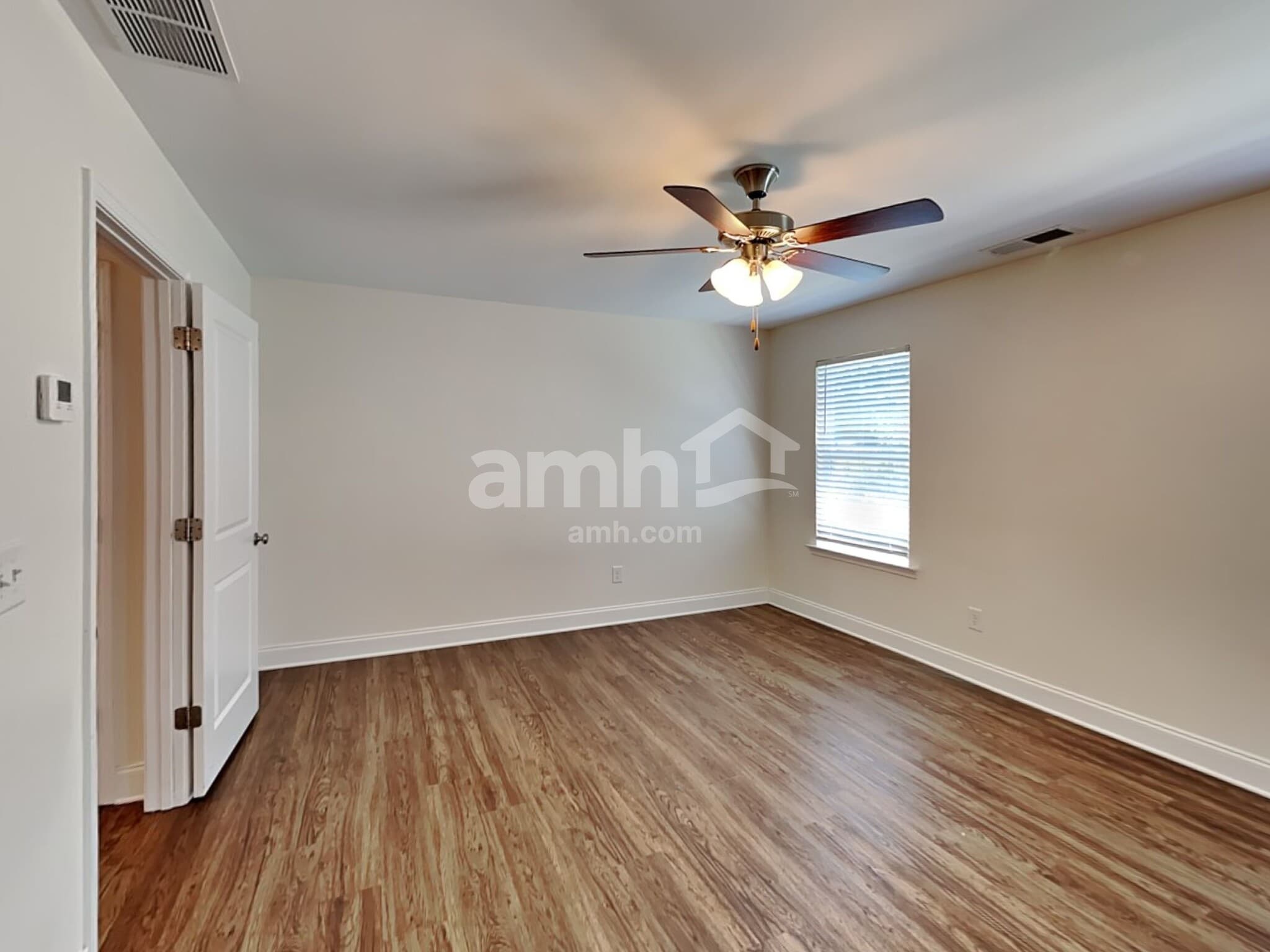 Building Photo - 124 Cobblestone Dr