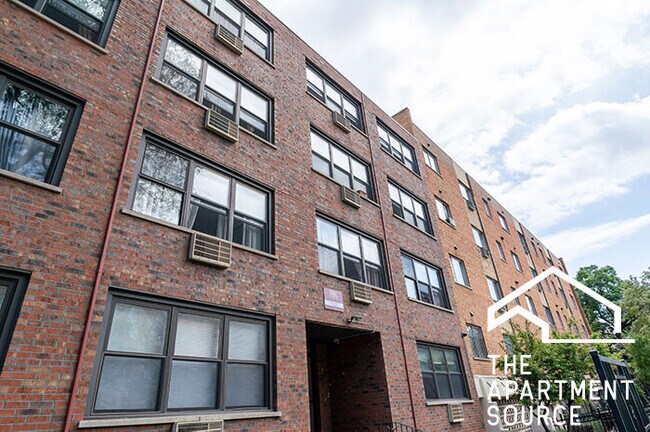 Building Photo - 5847 N Winthrop Ave