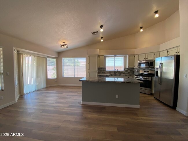 Building Photo - 20826 N 110th Dr