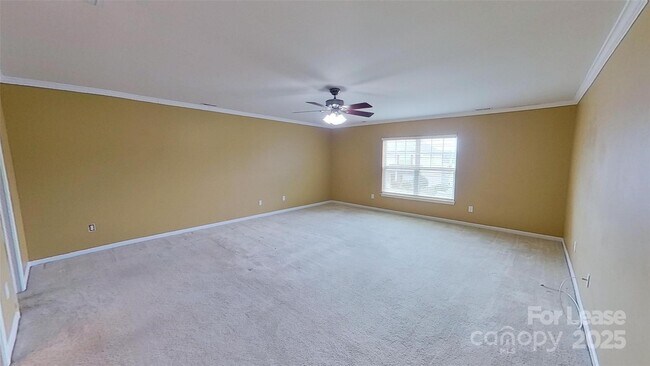 Building Photo - 10818 Slalom Hill Rd