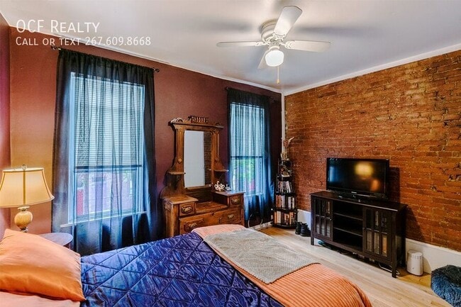 Building Photo - 620 S 3rd St