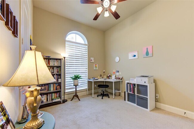 Building Photo - 27718 Lakeway Trail Ln