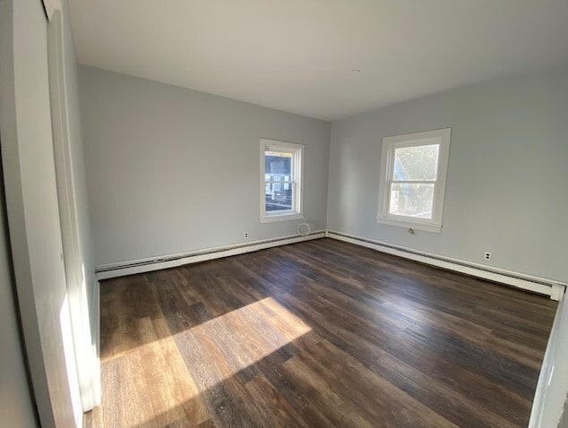 Building Photo - 95 Main St