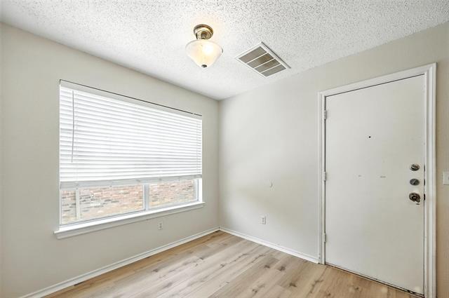 Building Photo - 615 Burchshire Ln