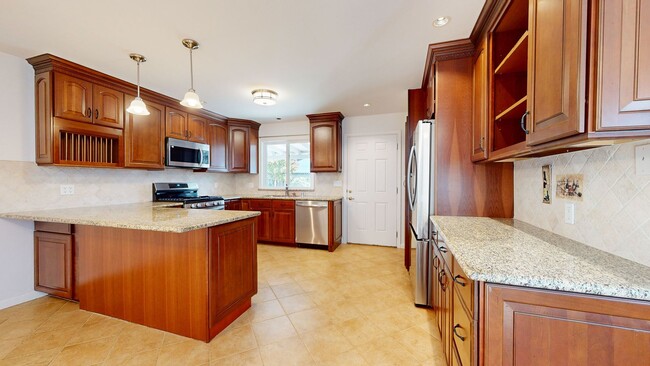 Building Photo - Beautiful Home In Desirable San Ramon!