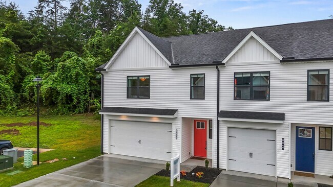 Building Photo - NEW 3-Bedroom Townhome, Now Offering $1000 Move-in Credit!!!