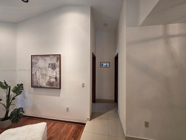 Building Photo - 15630 SW 46th Terrace