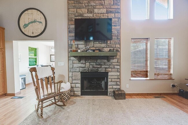 Building Photo - 153 Lighthouse Ln