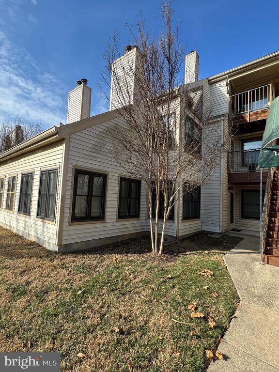 Building Photo - 13409 Shady Knoll Dr