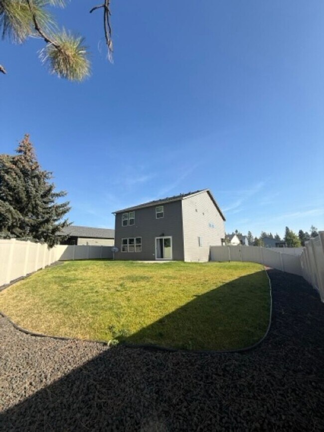 Building Photo - 8218 S Allora Ct