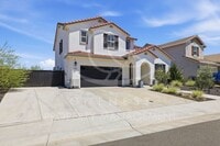 Building Photo - 2532 Eastridge Dr