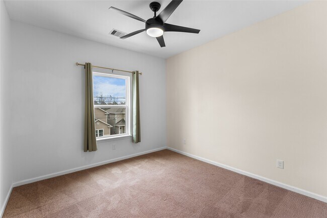 Building Photo - 16922 Glenheath St