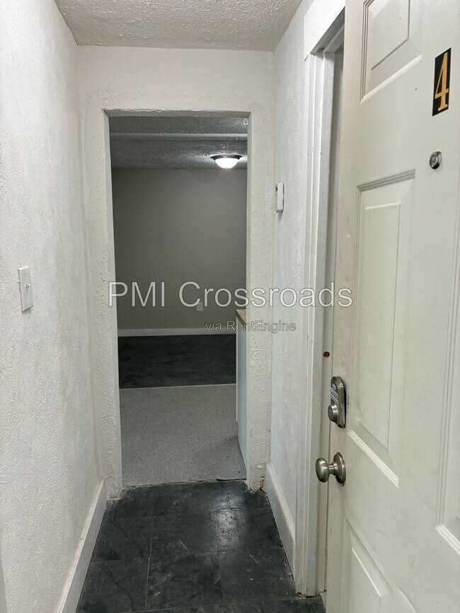 Building Photo - 2163 E 84th St