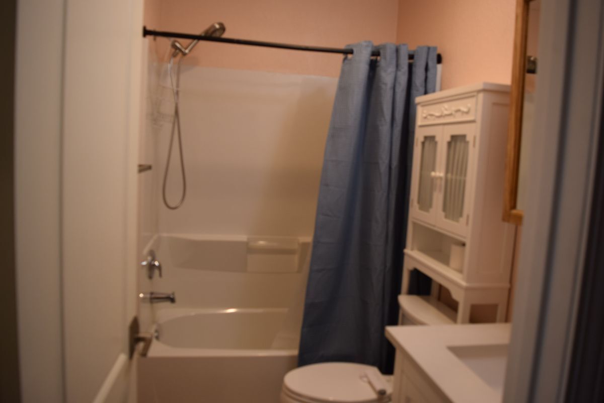 Building Photo - 11117 Hadler Dr