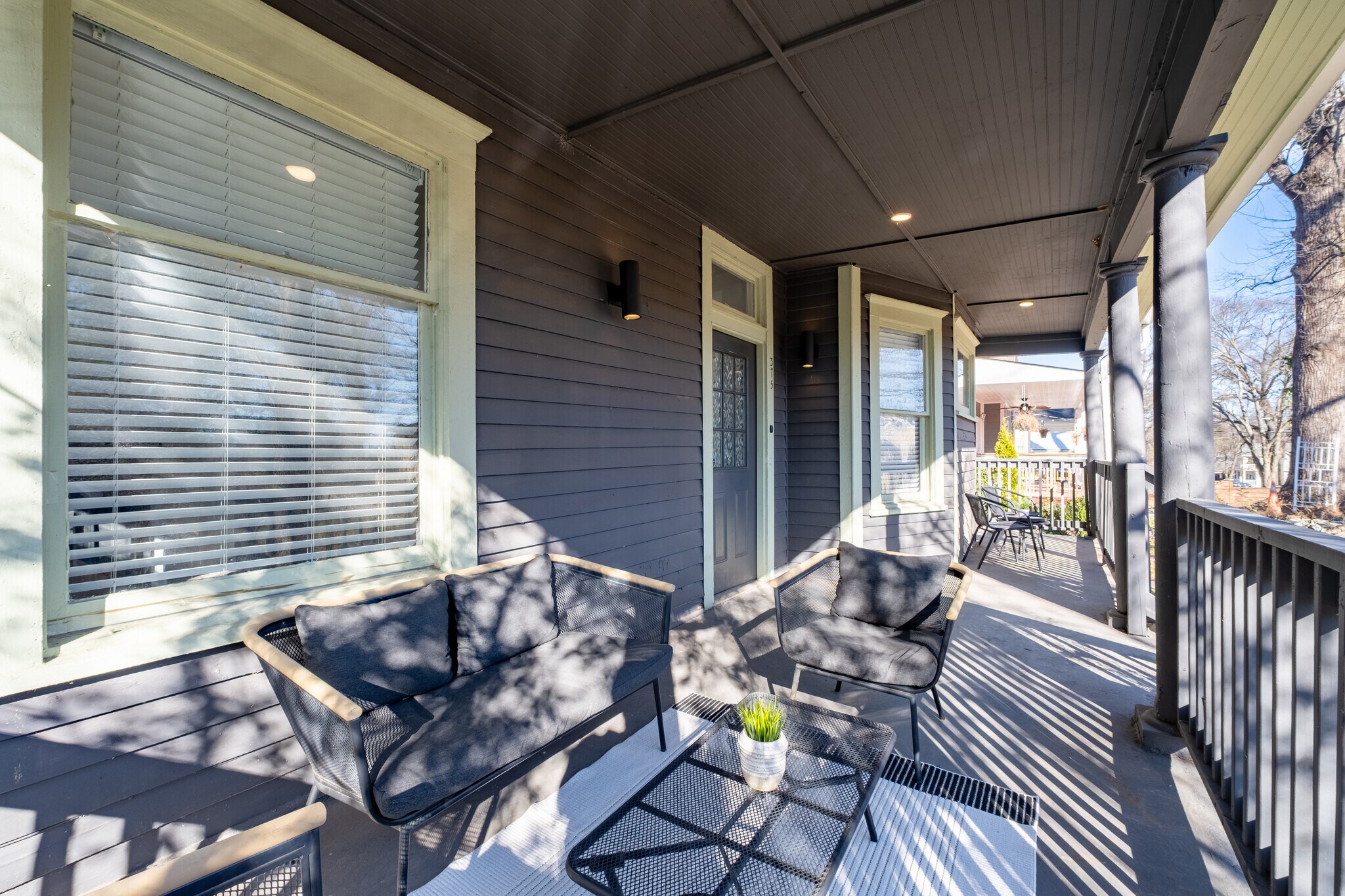 Building Photo - 375 Inman St SW