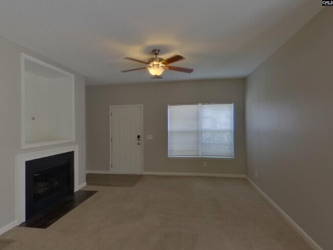 Building Photo - 207 Lockleven Dr