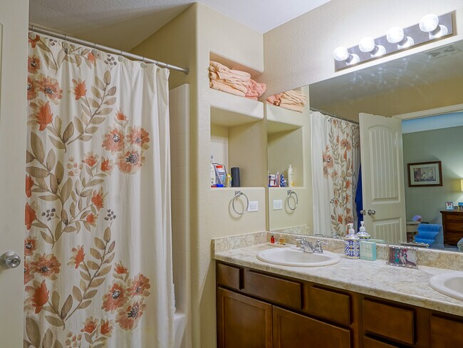 Building Photo - 4792 Kerry Lynn View