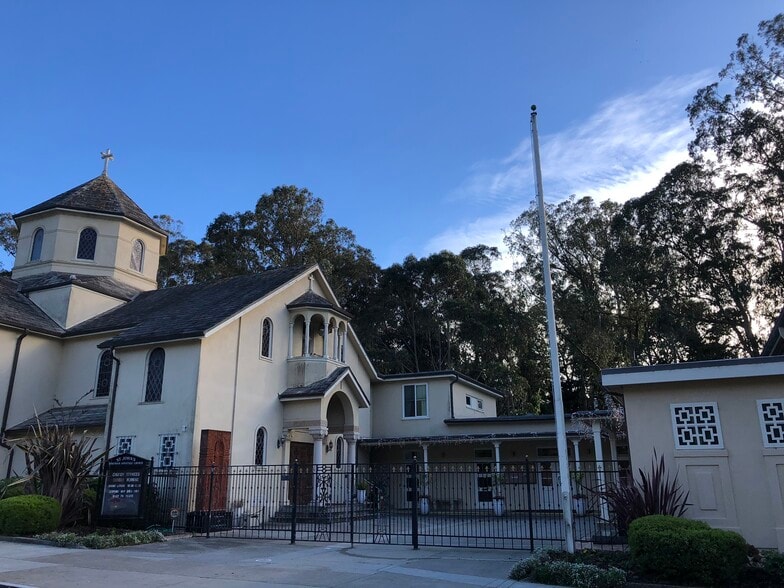 neighborhood church - 124 Dellbrook Ave