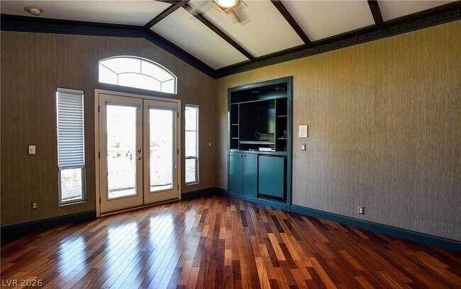Building Photo - 1817 Corta Bella Dr