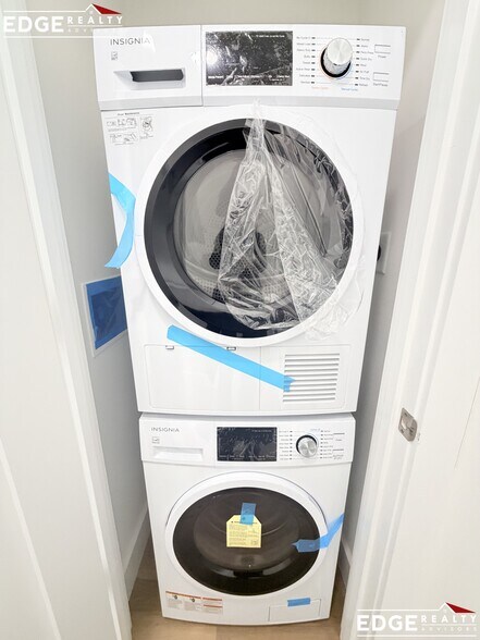 Building Photo - 38 Hichborn St