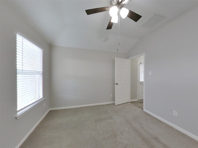 Building Photo - 7402 Deloache Ave