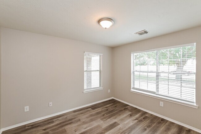 Building Photo - 3306 Coldwater Canyon Ln