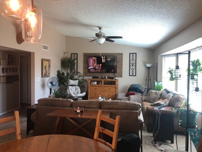 Building Photo - 1306 Leisure World