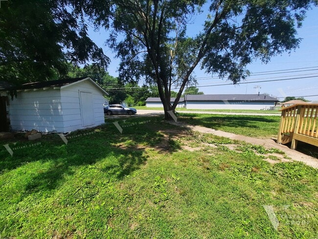 Building Photo - Updated 3-Bedroom, 1-Bath Rental Home in B...