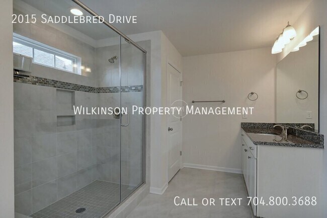 Building Photo - 2015 Saddlebred Dr