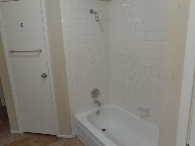 Building Photo - Affordable Duplex