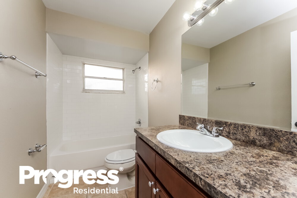 Building Photo - 2782 Muscatello St