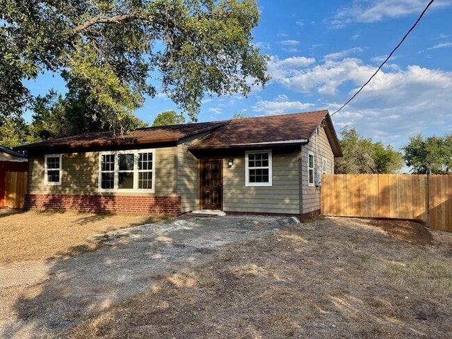 Building Photo - 7606 Williamson Creek Drive