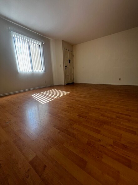 Building Photo - 235 N Verdugo Rd