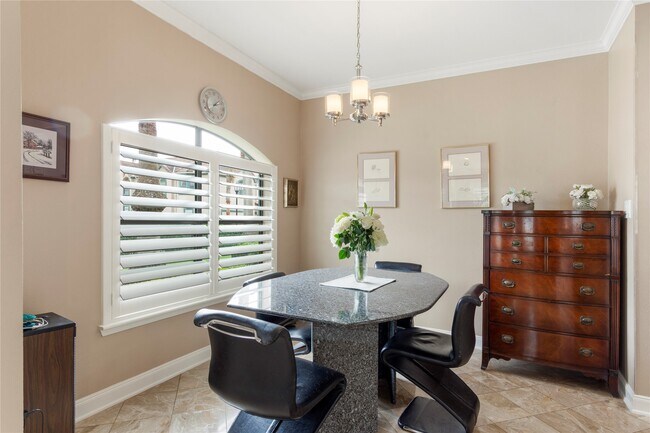 Building Photo - 457 Mariners Dr