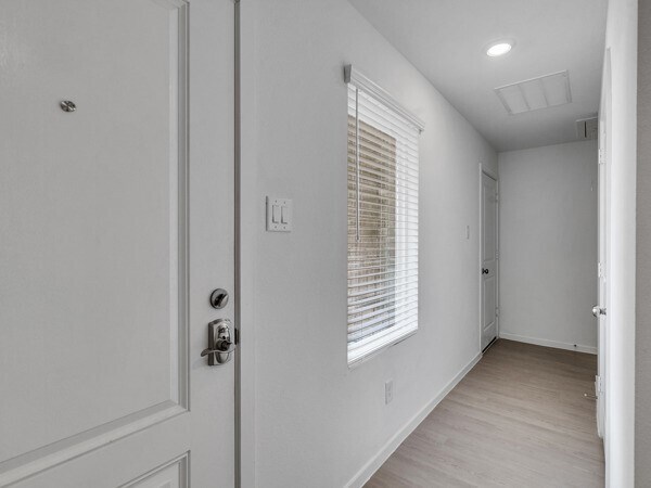 Building Photo - 21603 Willow River Canyon Ln