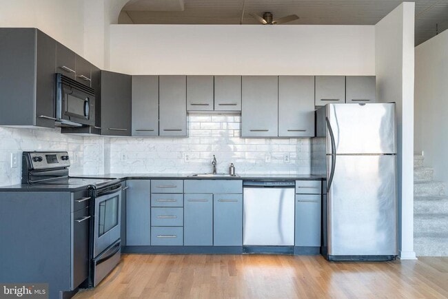 Building Photo - 2200 Arch St