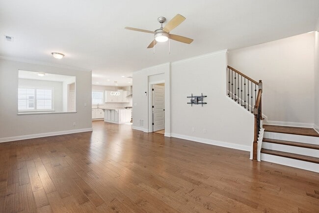 Building Photo - Stunning Home with Main-Level Bedroom, Gourmet Kitchen